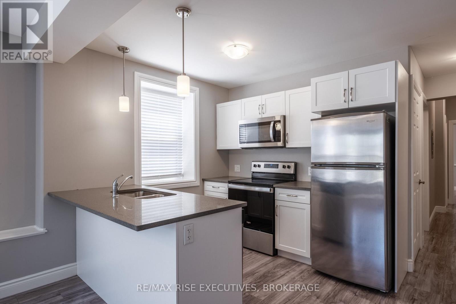 120 Yonge Street, Kingston, Ontario  K7M 1E0 - Photo 15 - X12576072