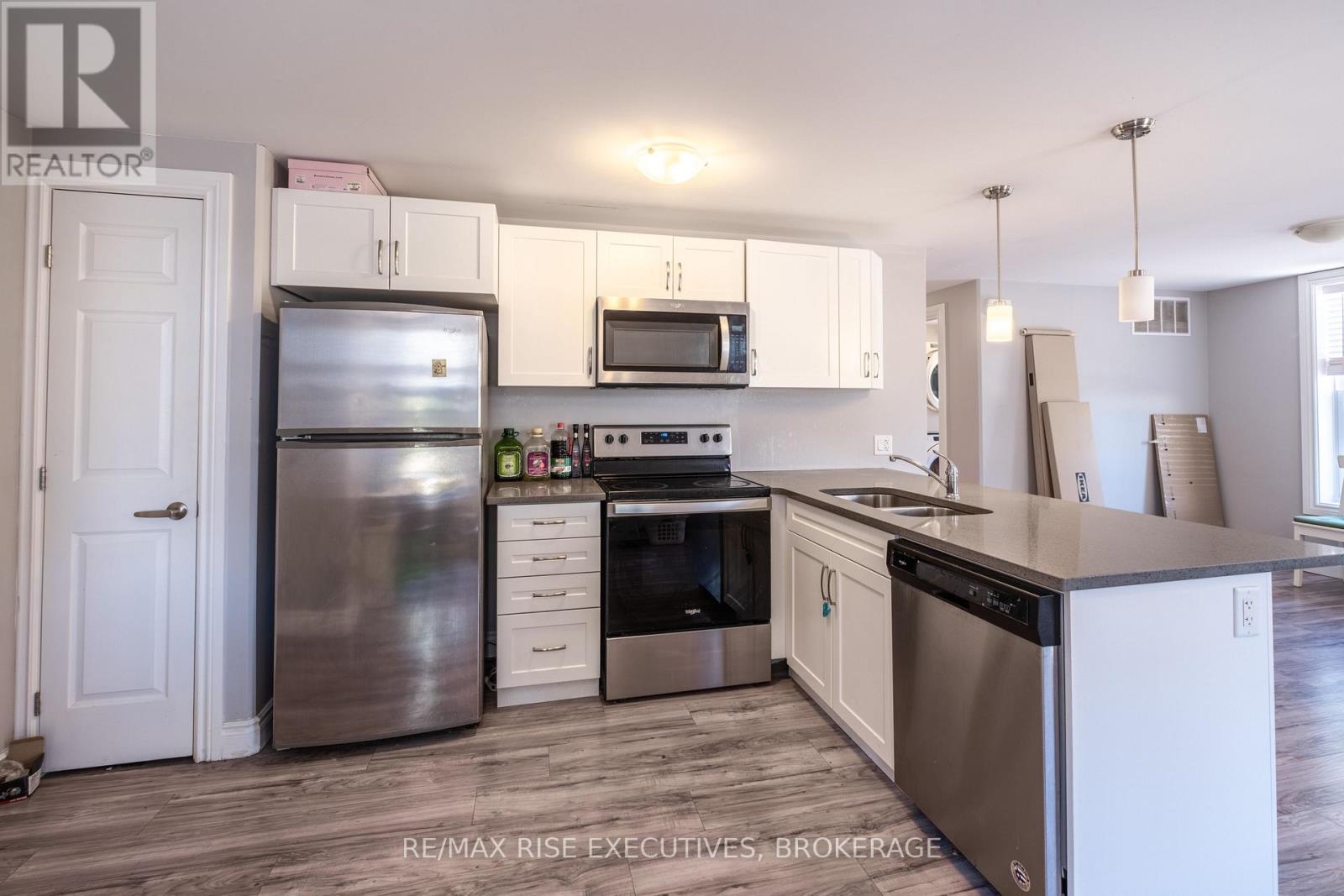 120 Yonge Street, Kingston, Ontario  K7M 1E0 - Photo 34 - X12576072