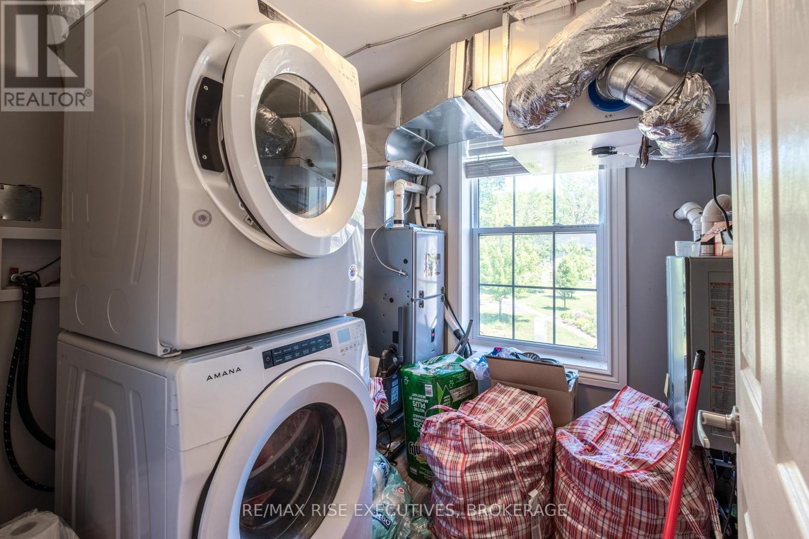 120 Yonge Street, Kingston, Ontario  K7M 1E0 - Photo 37 - X12576072