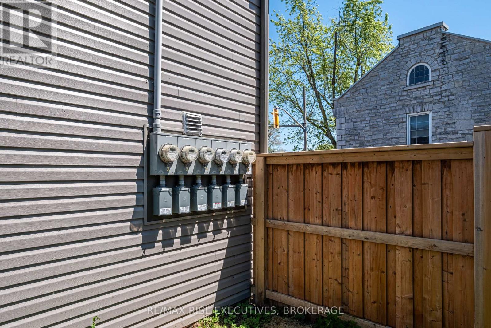 120 Yonge Street, Kingston, Ontario  K7M 1E0 - Photo 6 - X12576072