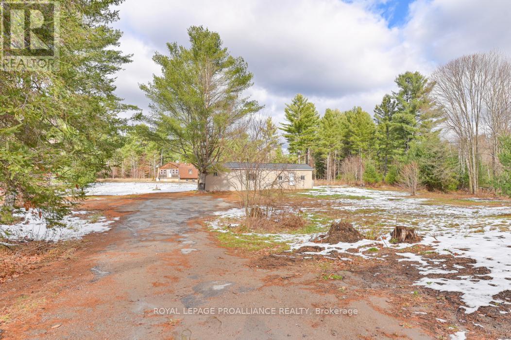 139 Glastonbury Road, Addington Highlands, Ontario  K0H 2G0 - Photo 18 - X12576056