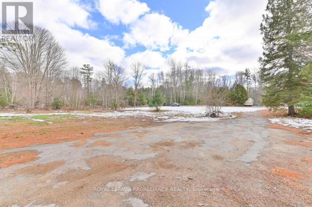 139 Glastonbury Road, Addington Highlands, Ontario  K0H 2G0 - Photo 24 - X12576056