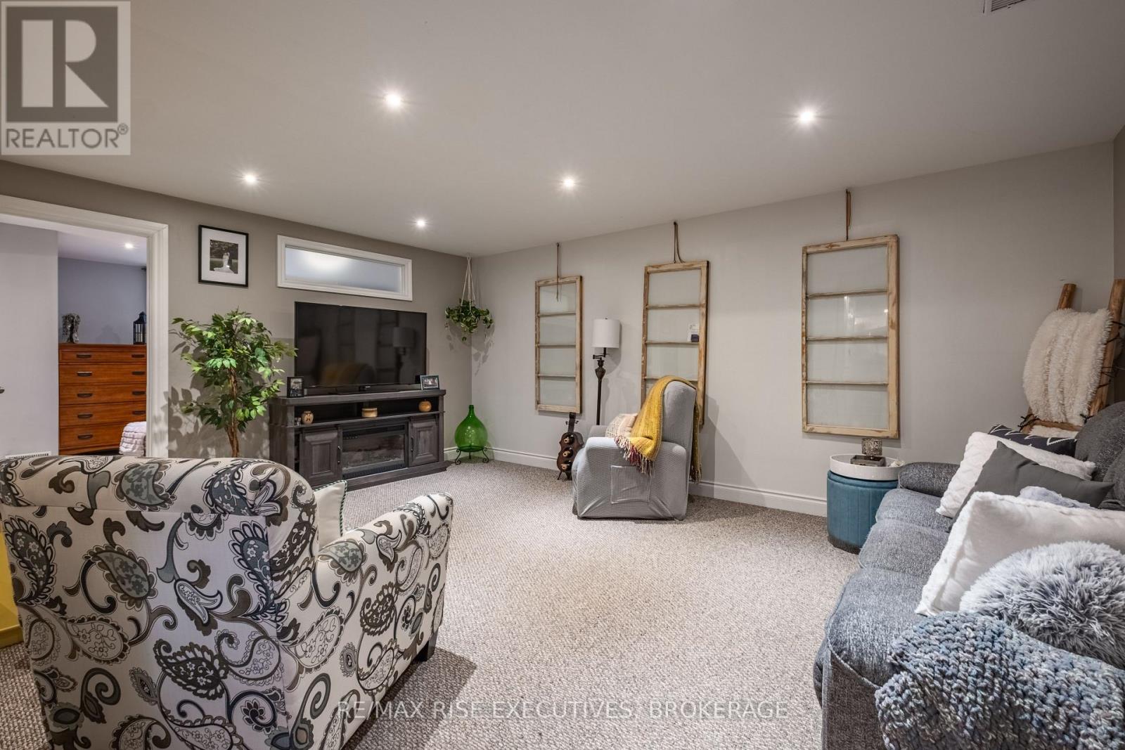 1388 Ottawa Street, Kingston, Ontario  K7P 0C2 - Photo 8 - X12576114