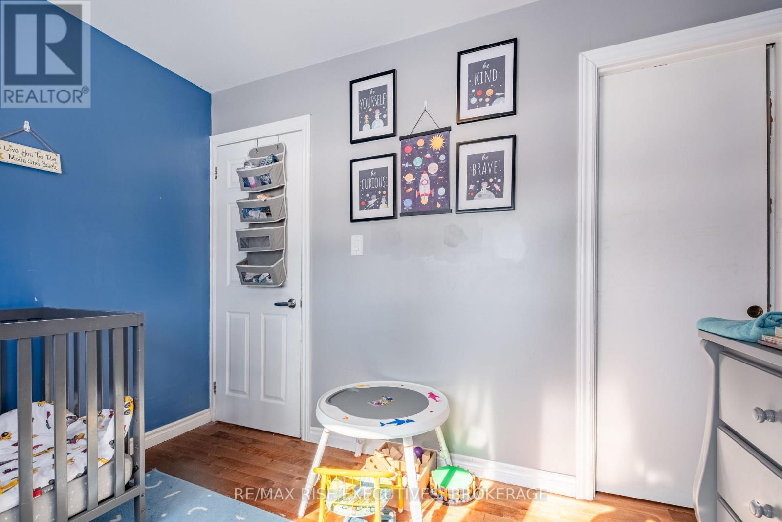 20 Elizabeth Avenue, Kingston, Ontario  K7M 3G8 - Photo 15 - X12576136