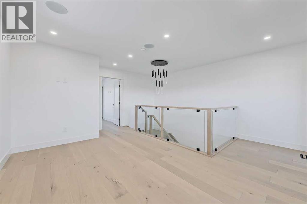 220 11 Street Ne, Calgary, Alberta  T2E 4N4 - Photo 37 - A2269220