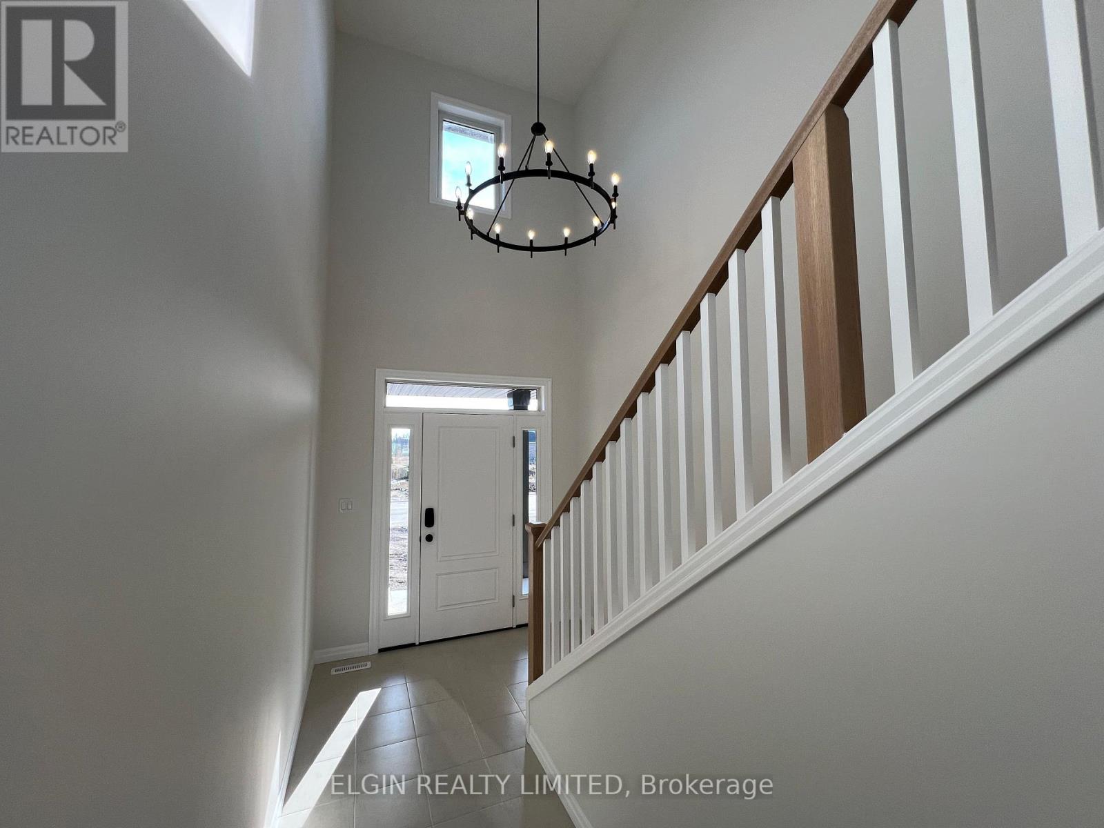 42201 Mcbain Line, Central Elgin, Ontario  N5P 0E4 - Photo 3 - X12576036