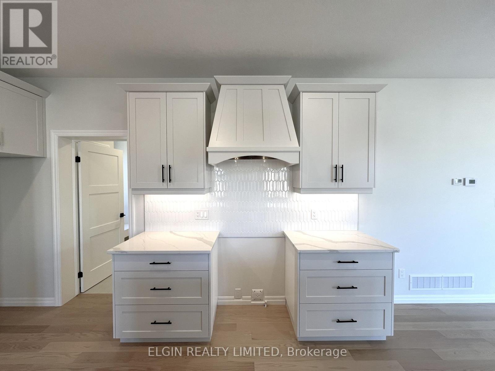 42201 Mcbain Line, Central Elgin, Ontario  N5P 0E4 - Photo 8 - X12576036