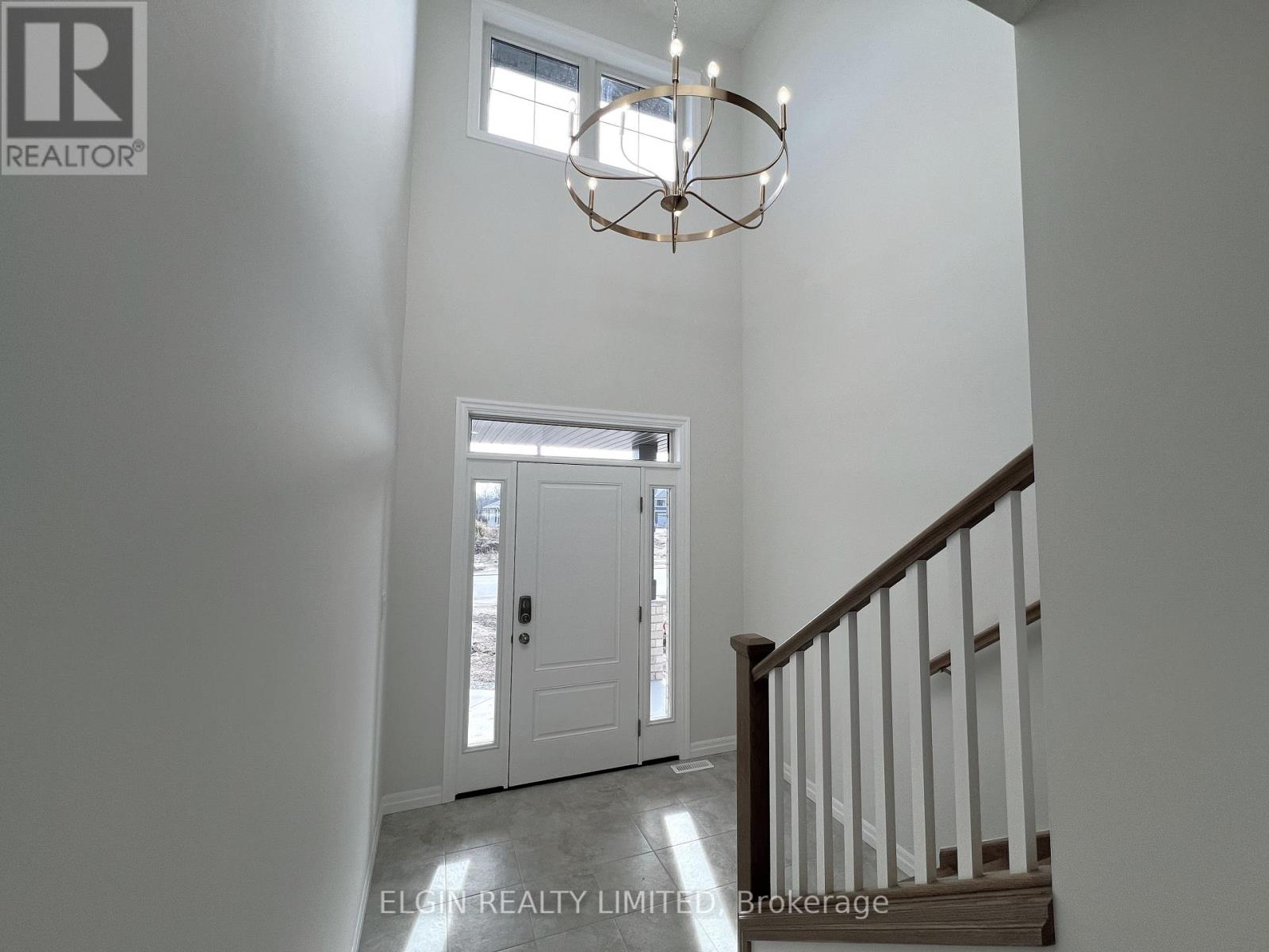 42203 Mcbain Line, Central Elgin, Ontario  N5P 0E4 - Photo 3 - X12576048