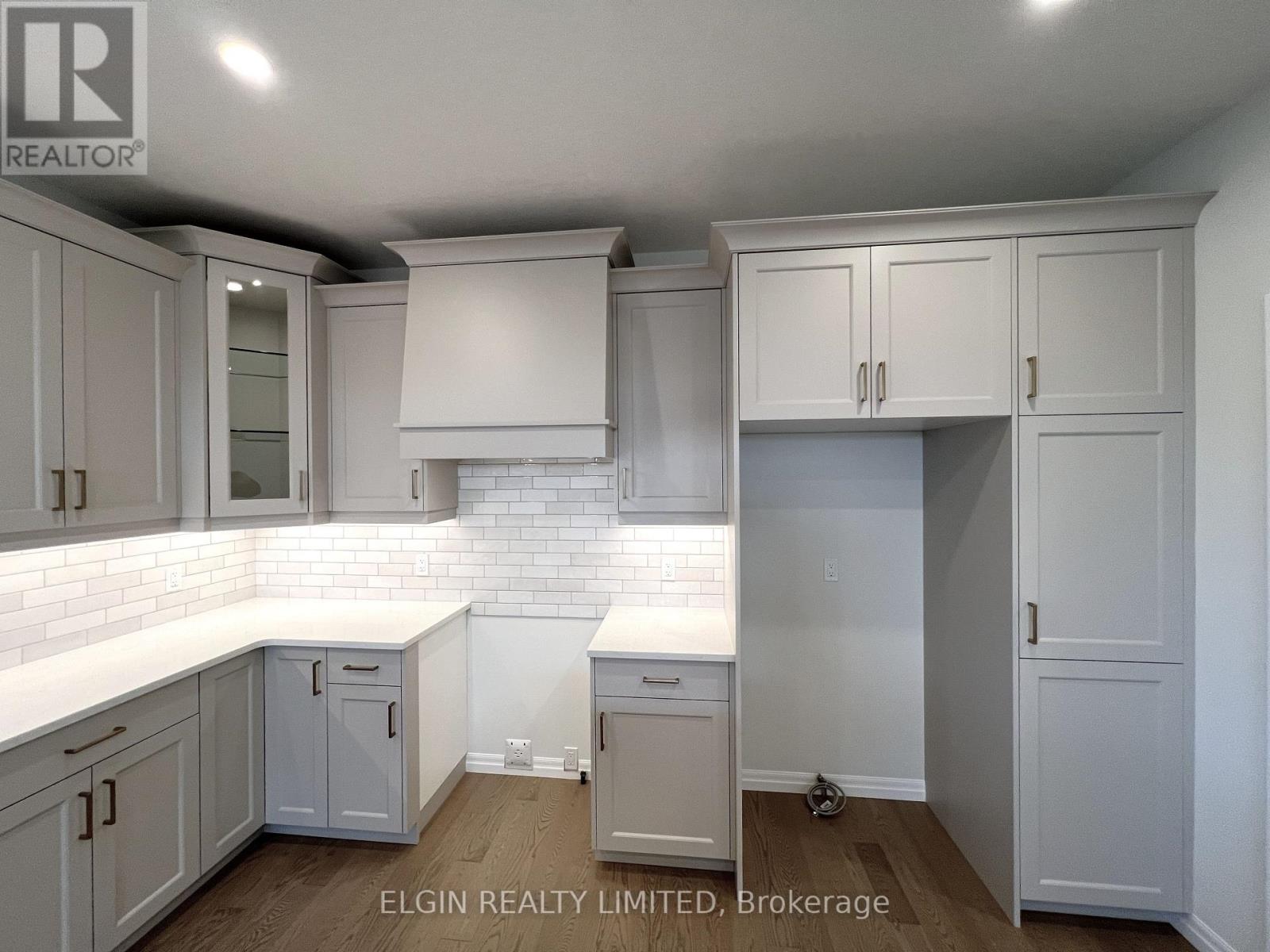 42203 Mcbain Line, Central Elgin, Ontario  N5P 0E4 - Photo 7 - X12576048