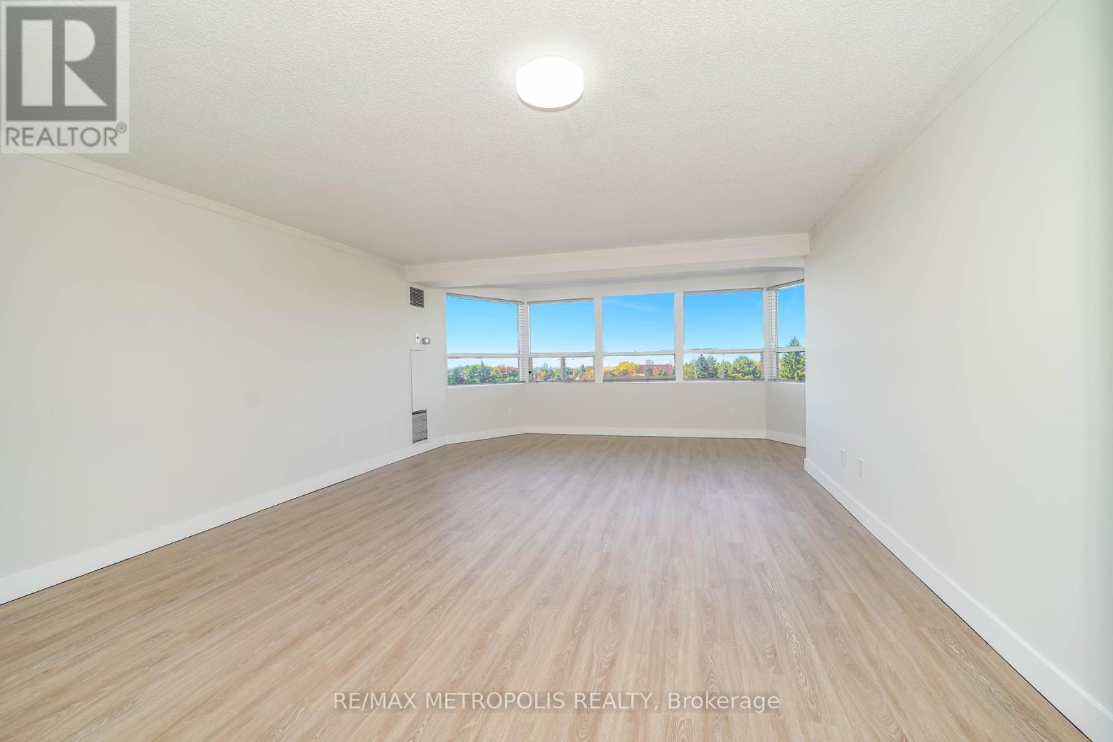 502 - 2 Raymerville Drive, Markham, Ontario  L3P 7N7 - Photo 12 - N12575994