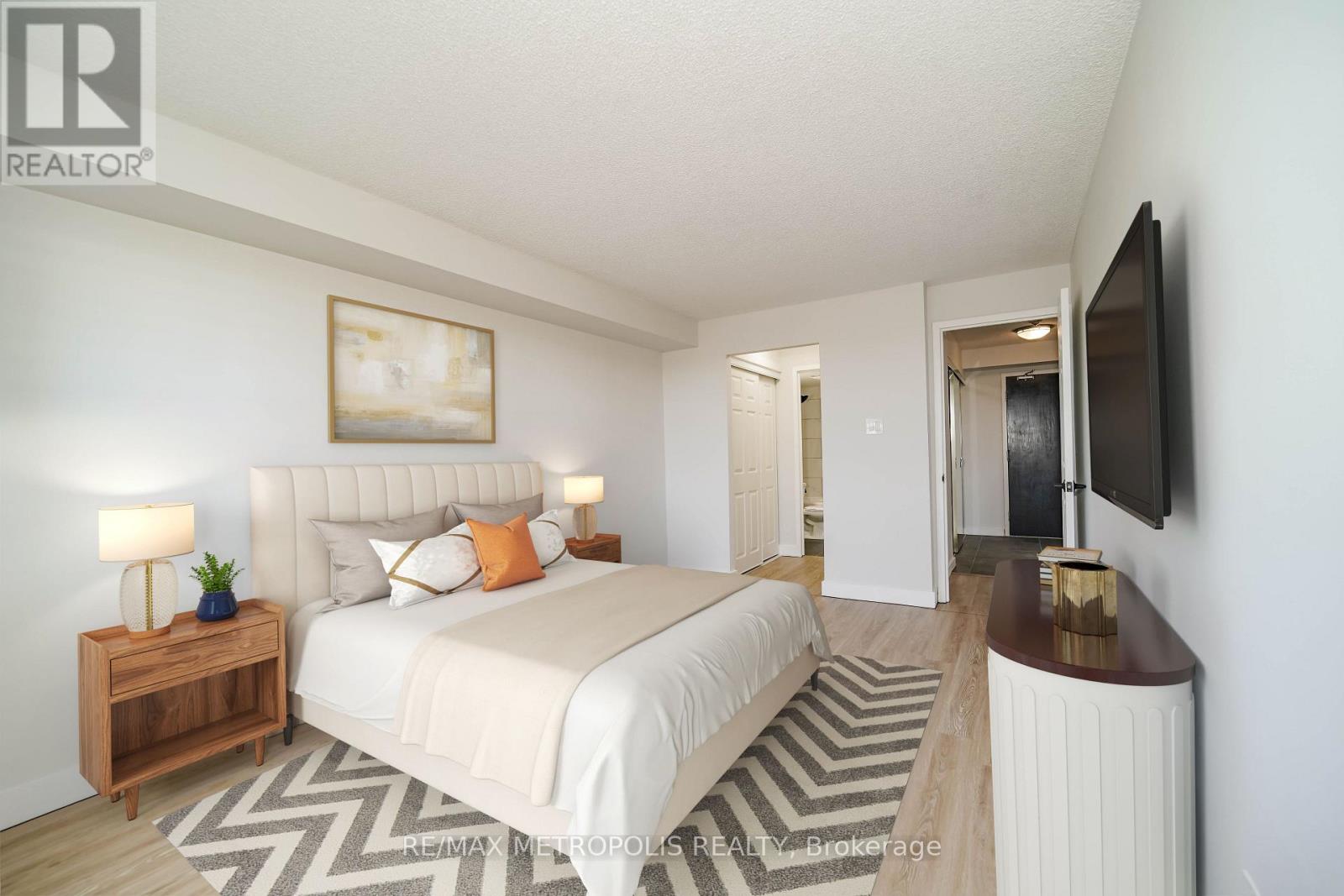 502 - 2 Raymerville Drive, Markham, Ontario  L3P 7N7 - Photo 5 - N12575994