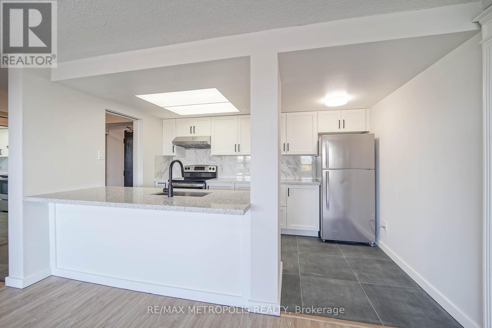 502 - 2 Raymerville Drive, Markham, Ontario  L3P 7N7 - Photo 7 - N12575994