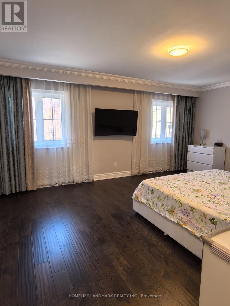 34 Manor Hampton Street, East Gwillimbury, Ontario  L9N 0P9 - Photo 15 - N12576034