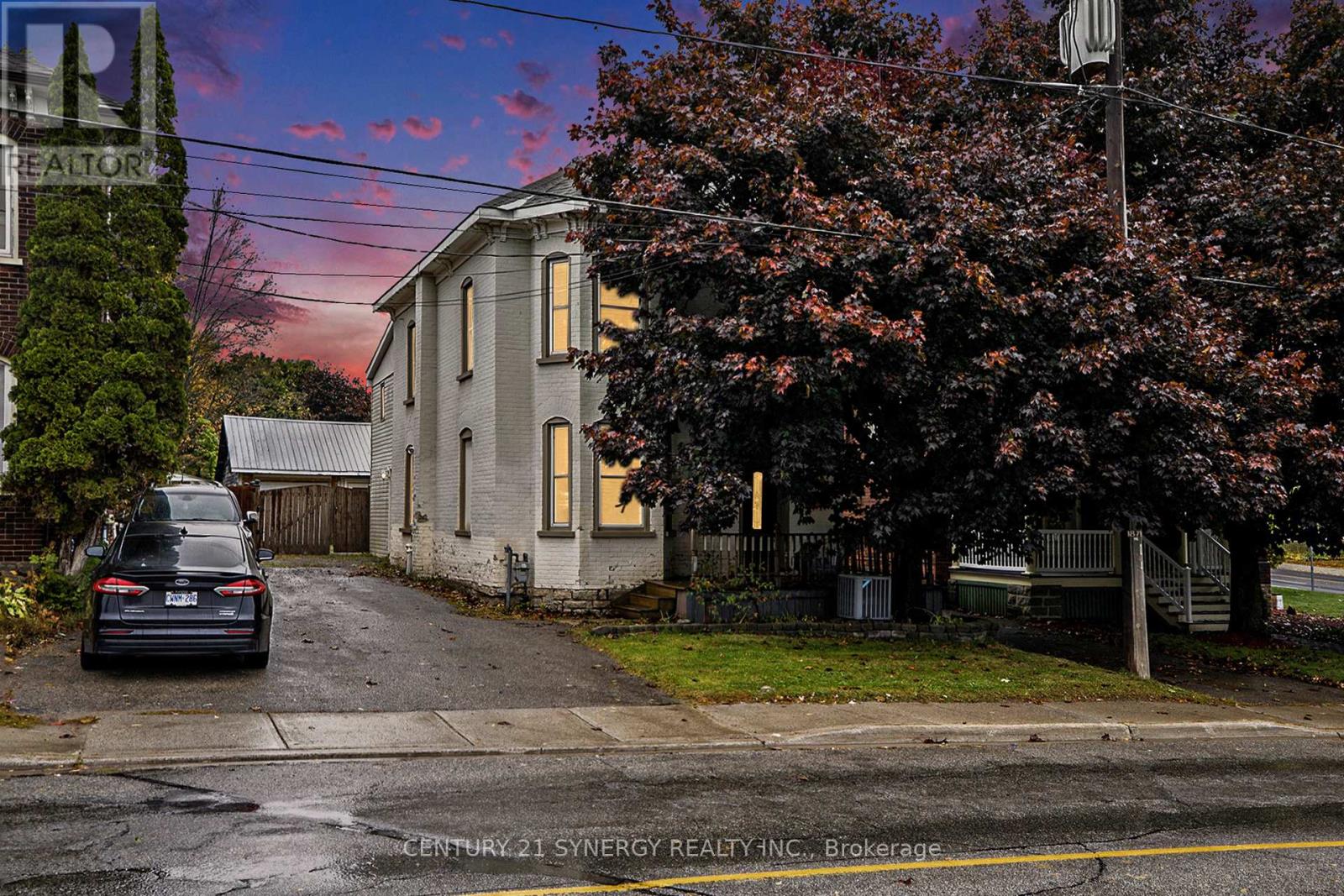 17 Elmsley Street, Smiths Falls, Ontario  K7A 3P1 - Photo 1 - X12576104