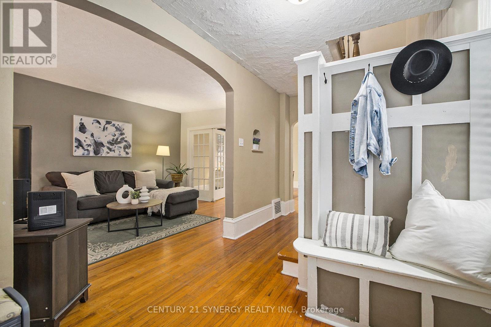 17 Elmsley Street, Smiths Falls, Ontario  K7A 3P1 - Photo 3 - X12576104