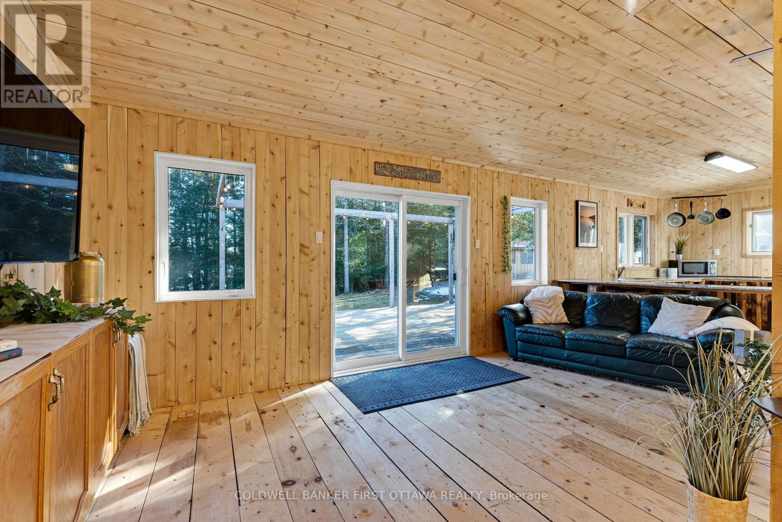 211 Meadow Lane Court, Tay Valley, Ontario  K0H 2B0 - Photo 35 - X12576120