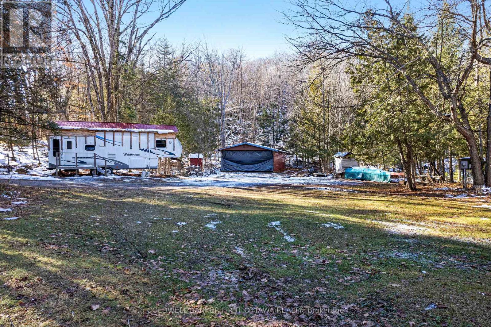 211 Meadow Lane Court, Tay Valley, Ontario  K0H 2B0 - Photo 5 - X12576120