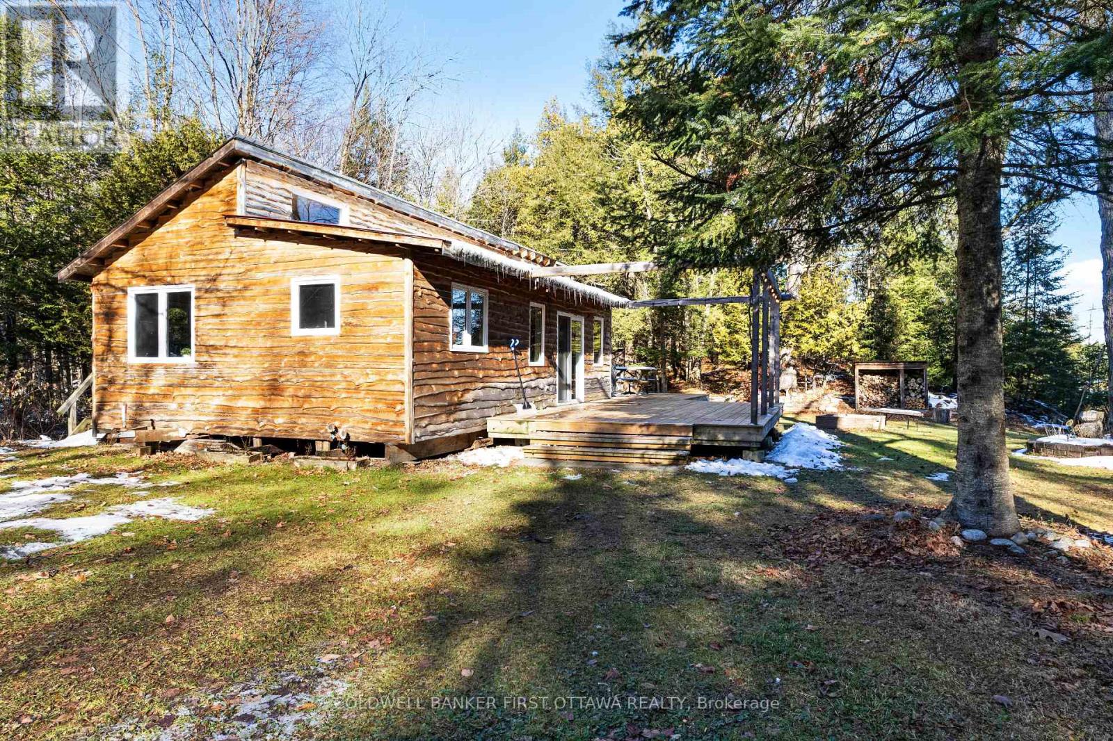 211 Meadow Lane Court, Tay Valley, Ontario  K0H 2B0 - Photo 7 - X12576120