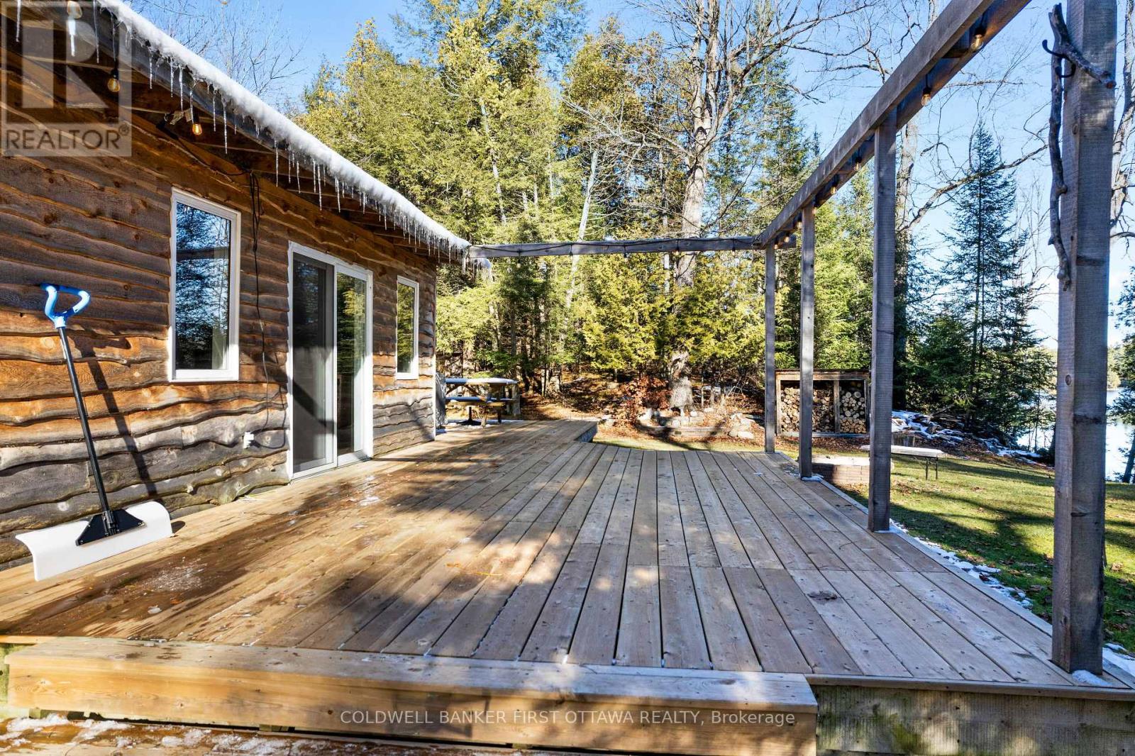 211 Meadow Lane Court, Tay Valley, Ontario  K0H 2B0 - Photo 8 - X12576120