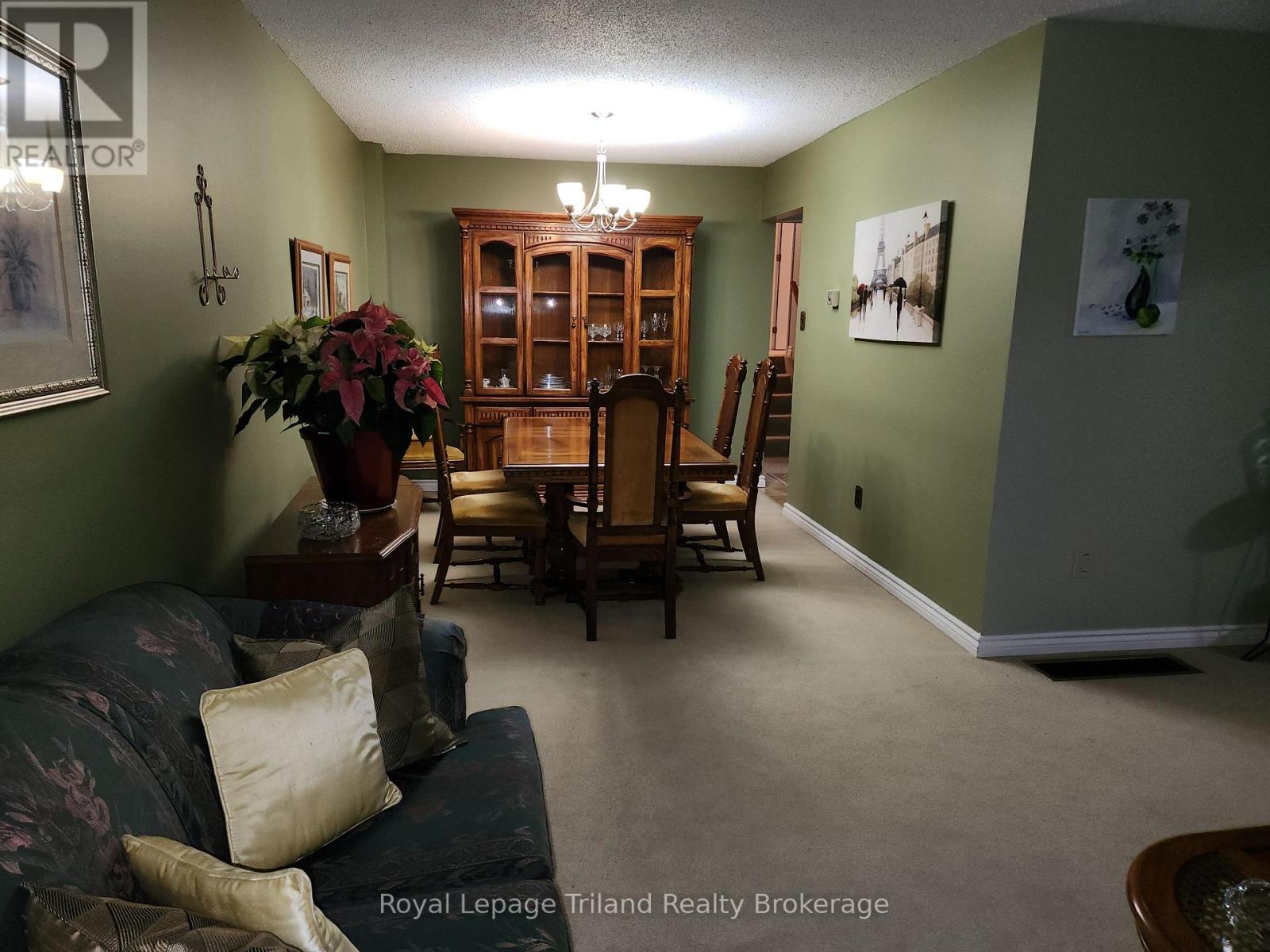 183 Diefenbaker Drive, Woodstock (Woodstock - North), Ontario  N4S 8K1 - Photo 17 - X12576130