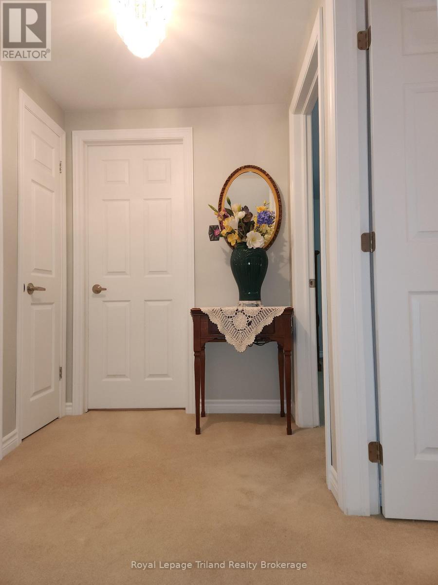 183 Diefenbaker Drive, Woodstock (Woodstock - North), Ontario  N4S 8K1 - Photo 24 - X12576130