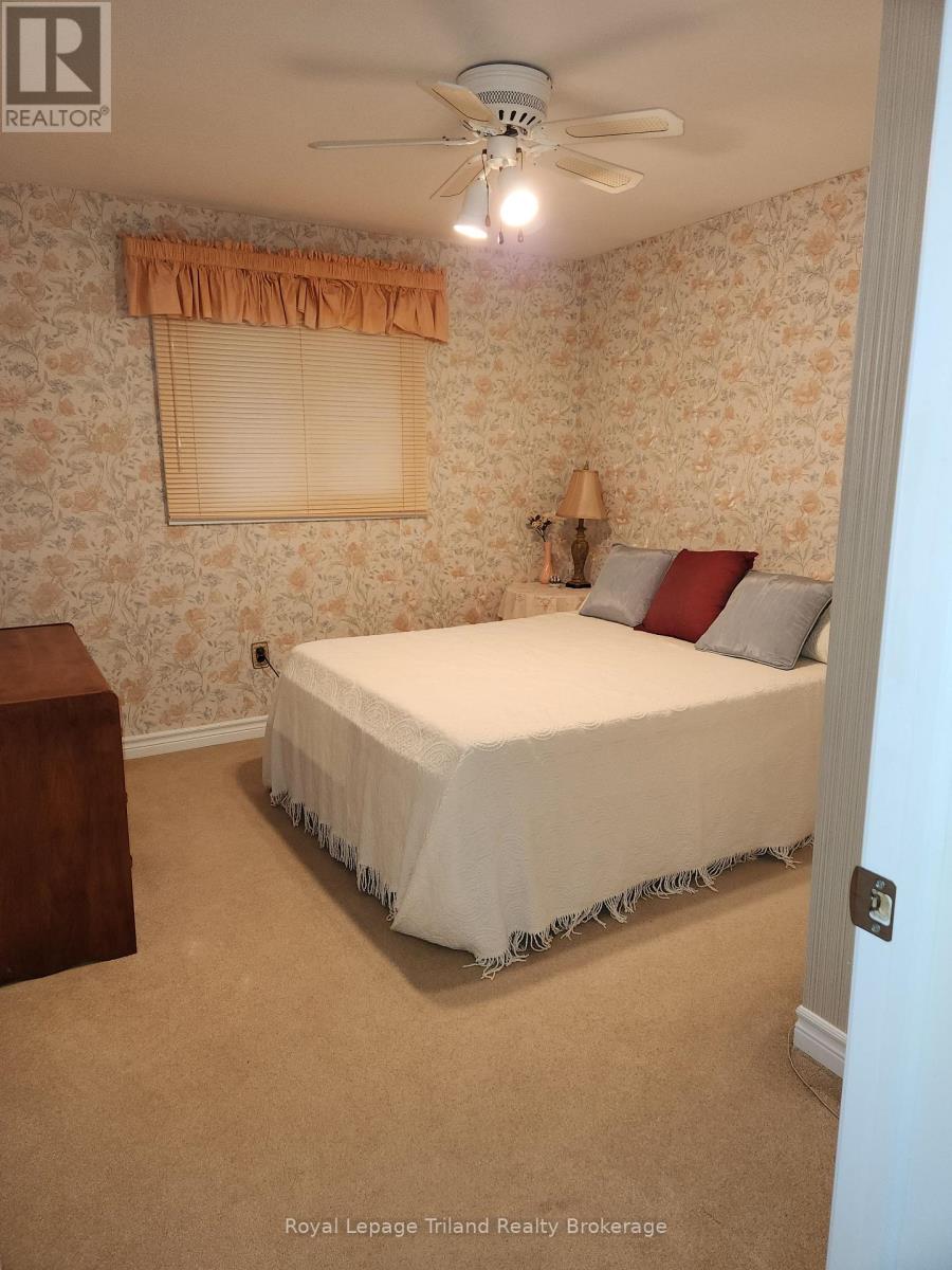 183 Diefenbaker Drive, Woodstock (Woodstock - North), Ontario  N4S 8K1 - Photo 28 - X12576130