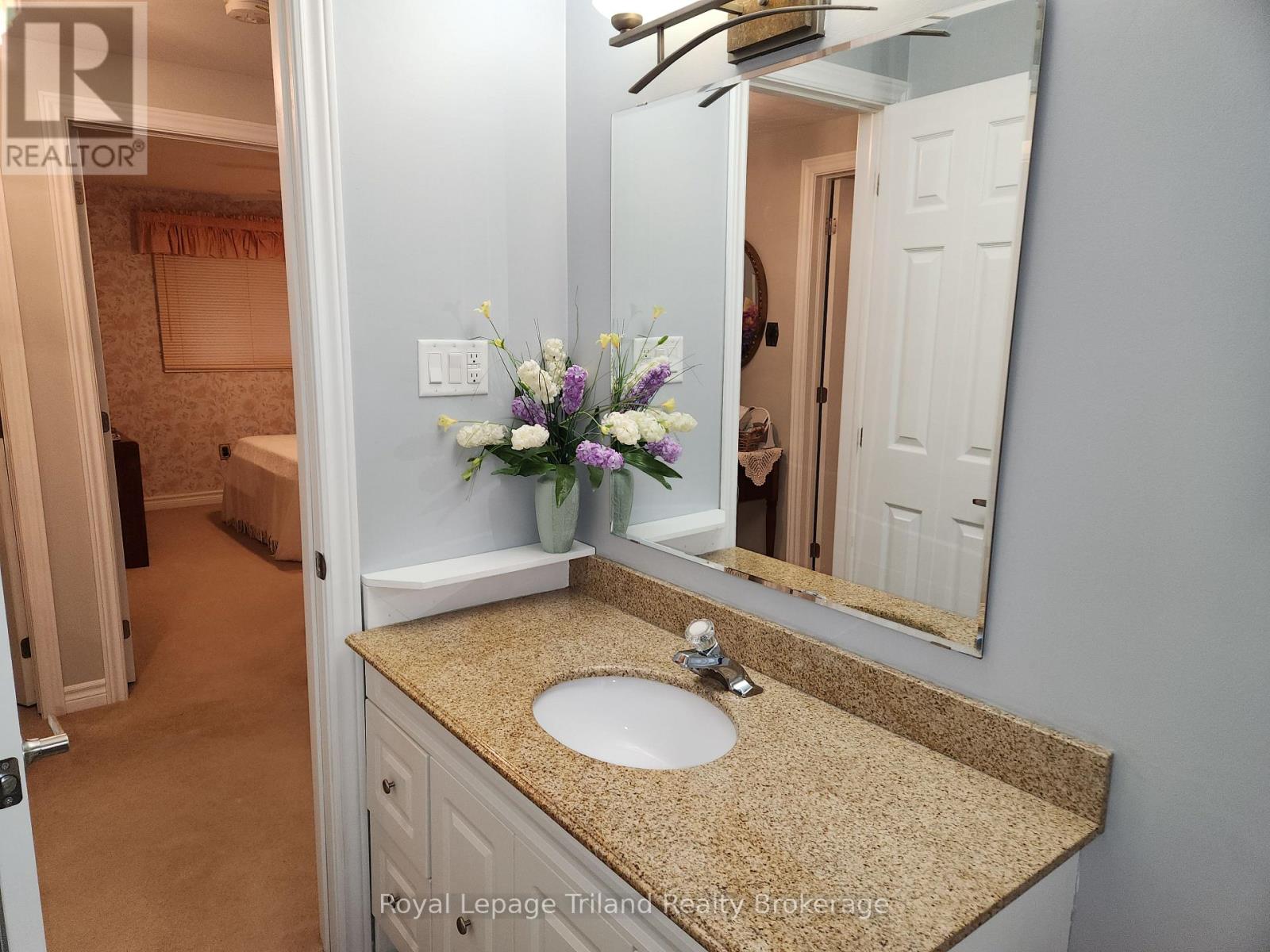 183 Diefenbaker Drive, Woodstock (Woodstock - North), Ontario  N4S 8K1 - Photo 30 - X12576130