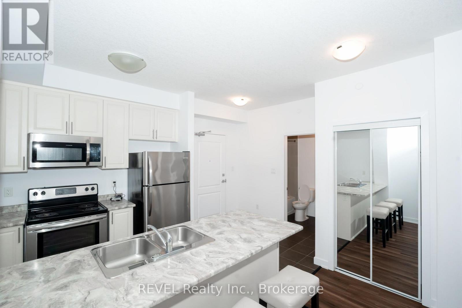 228 - 101 Shoreview Place, Hamilton, Ontario  L8E 0K2 - Photo 18 - X12576178