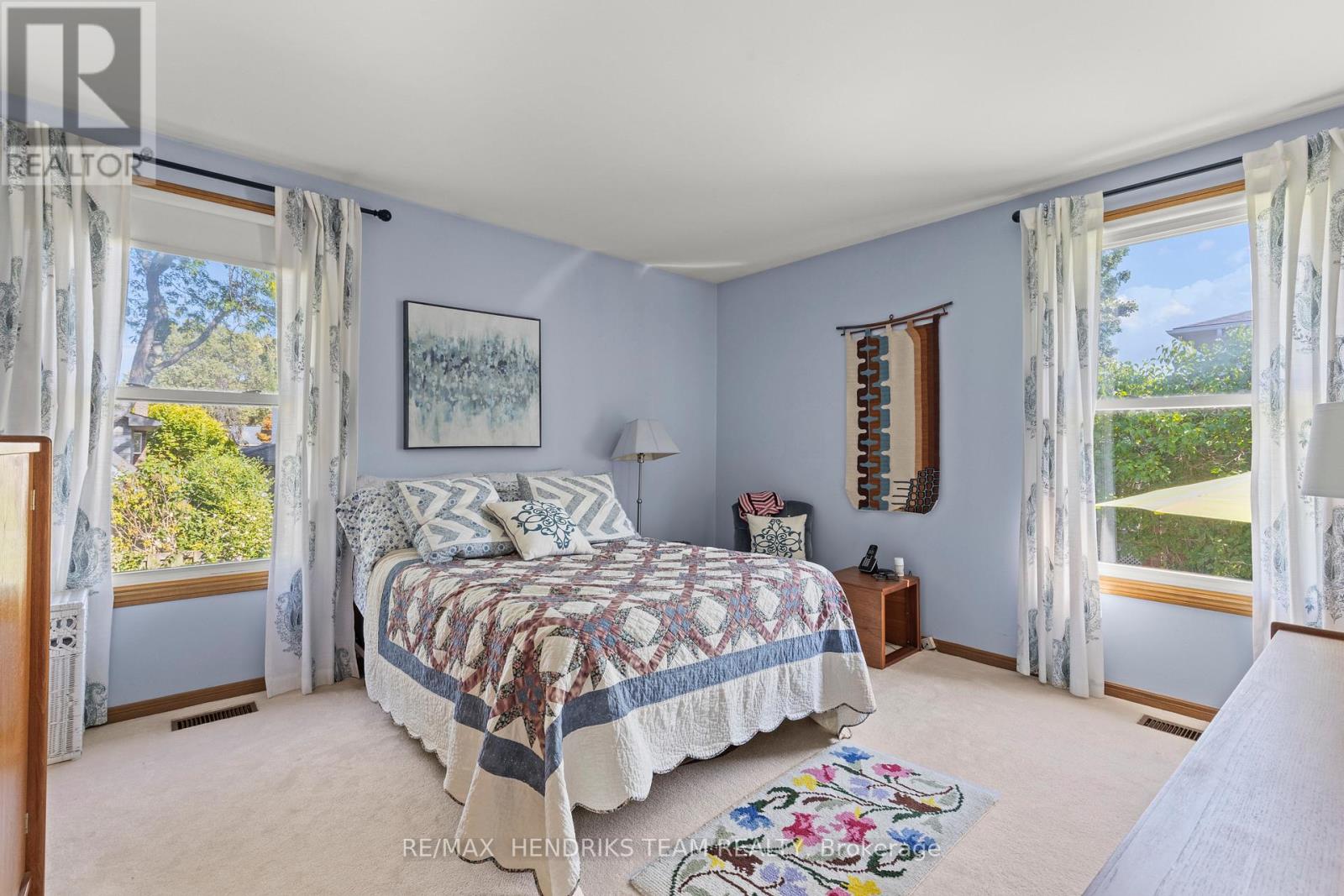 704 Vine Street, St. Catharines, Ontario  L2M 7L7 - Photo 19 - X12576264