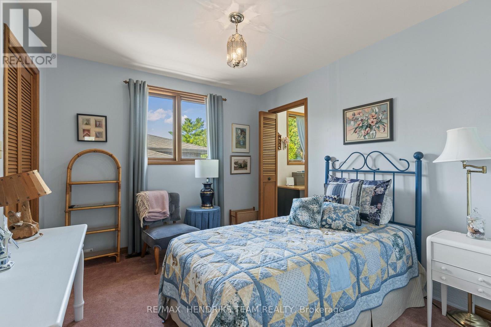 704 Vine Street, St. Catharines, Ontario  L2M 7L7 - Photo 23 - X12576264