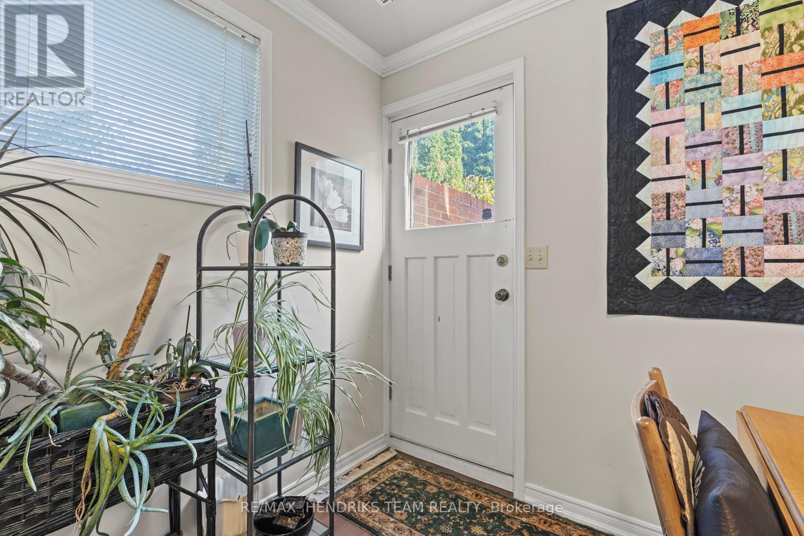 704 Vine Street, St. Catharines, Ontario  L2M 7L7 - Photo 32 - X12576264