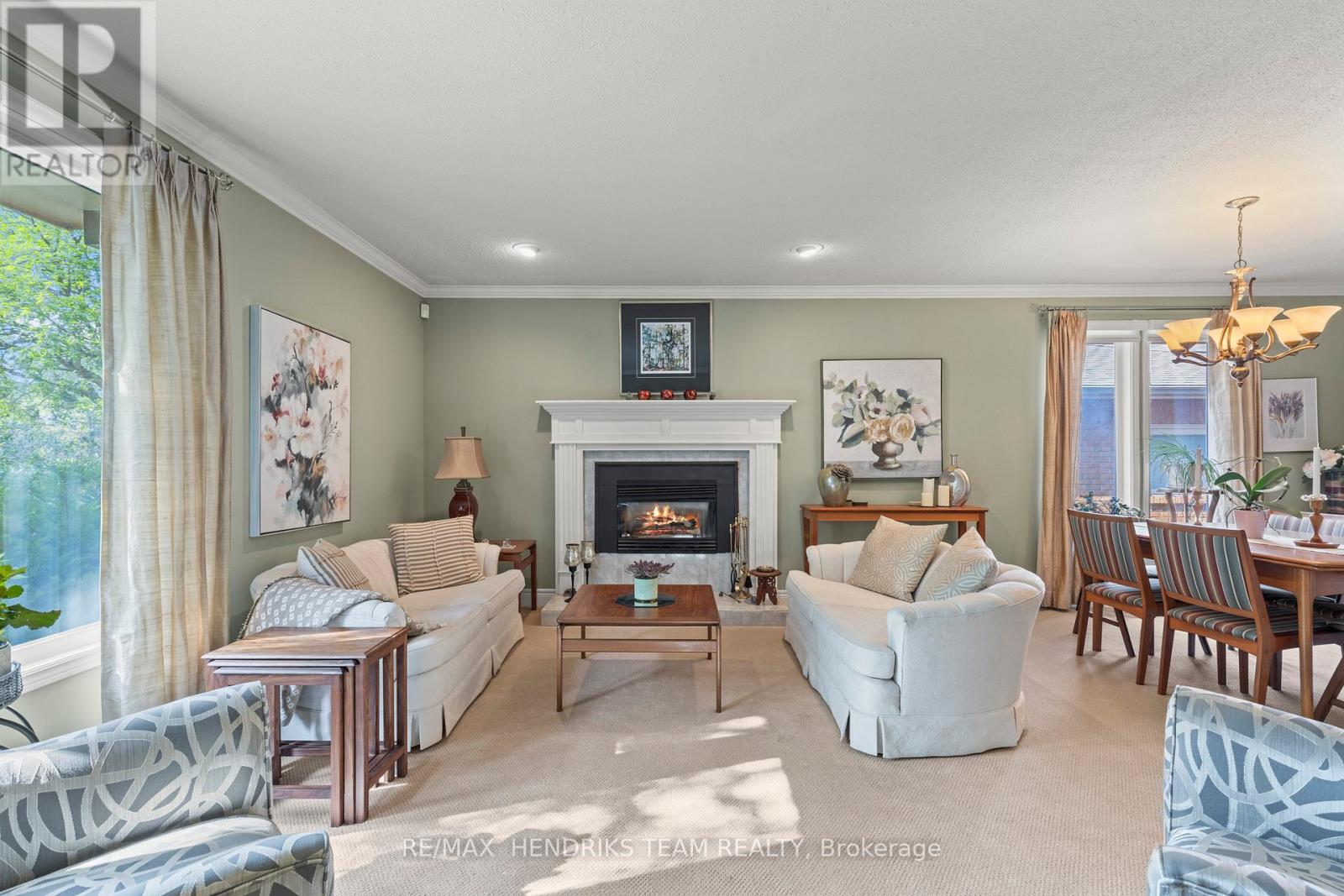 704 Vine Street, St. Catharines, Ontario  L2M 7L7 - Photo 8 - X12576264