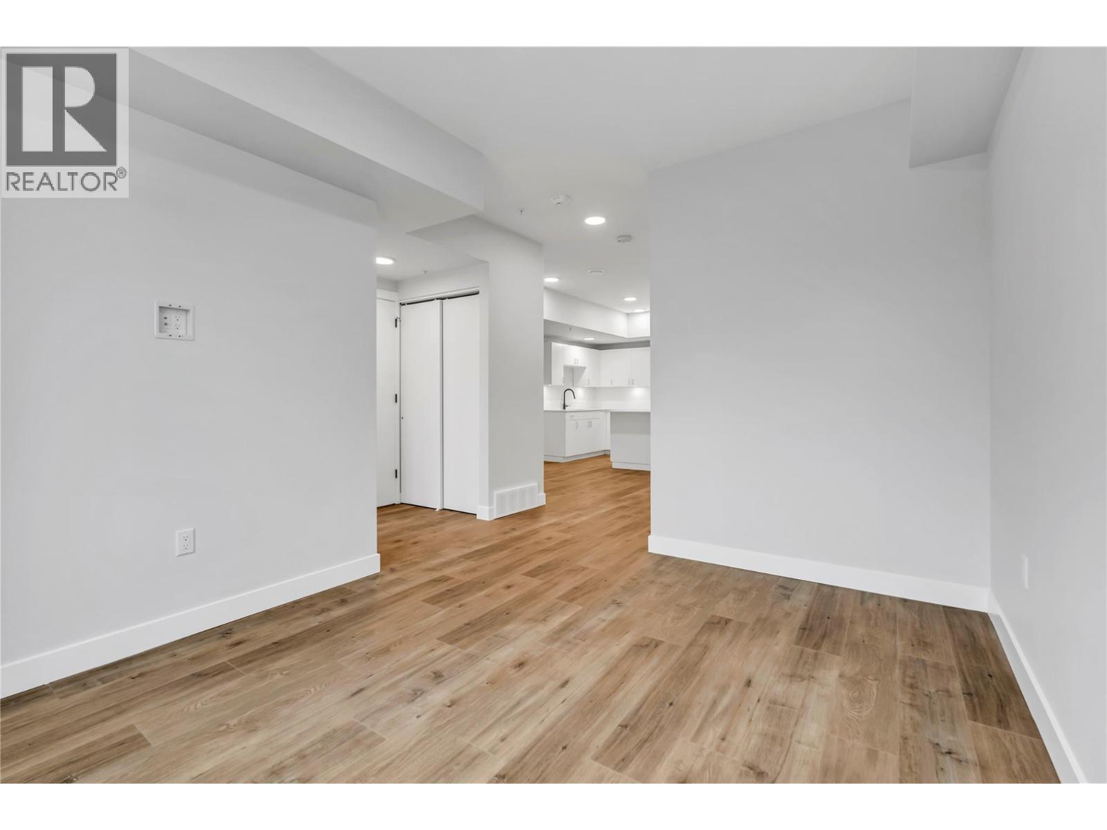 726 Westminster Avenue W Unit# 101, Penticton, British Columbia  V2A 1K8 - Photo 6 - 10369984