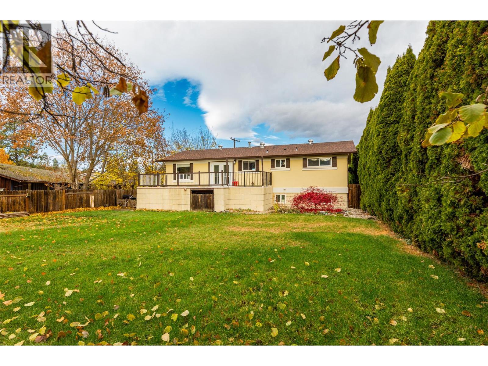 1570 Pasadena Road, Kelowna, British Columbia  V1X 4P8 - Photo 31 - 10369936