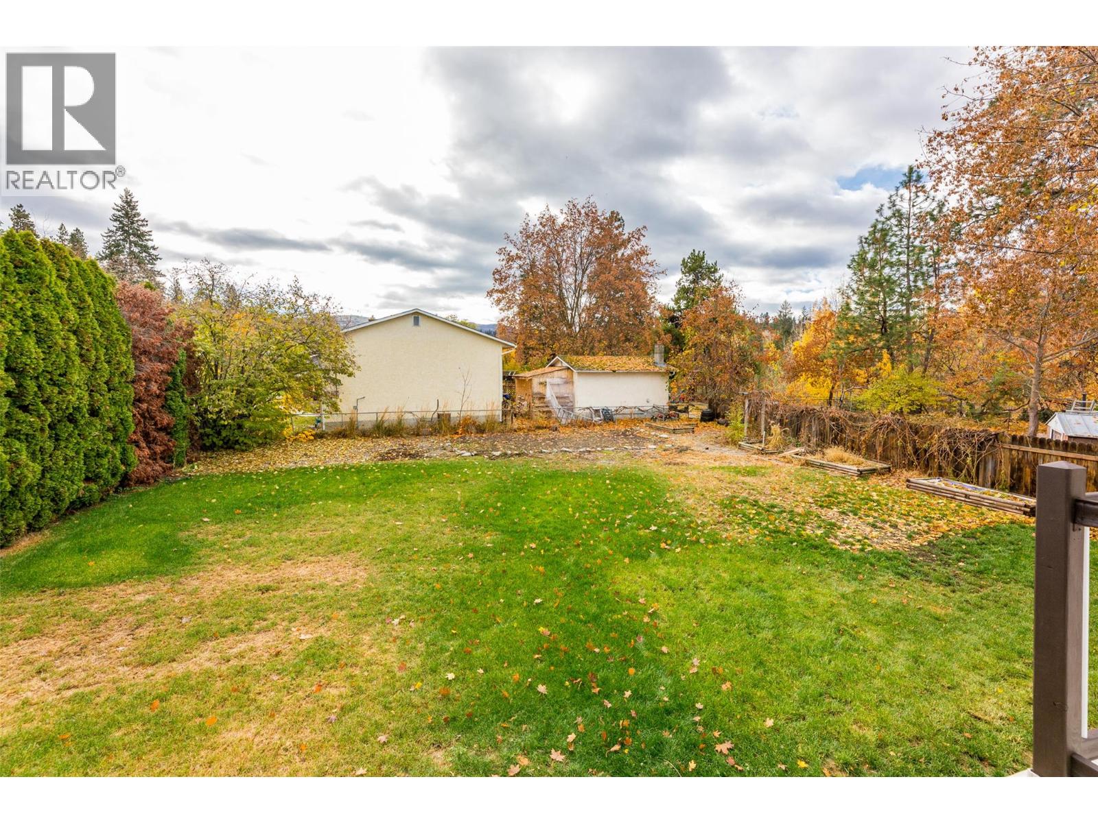 1570 Pasadena Road, Kelowna, British Columbia  V1X 4P8 - Photo 33 - 10369936