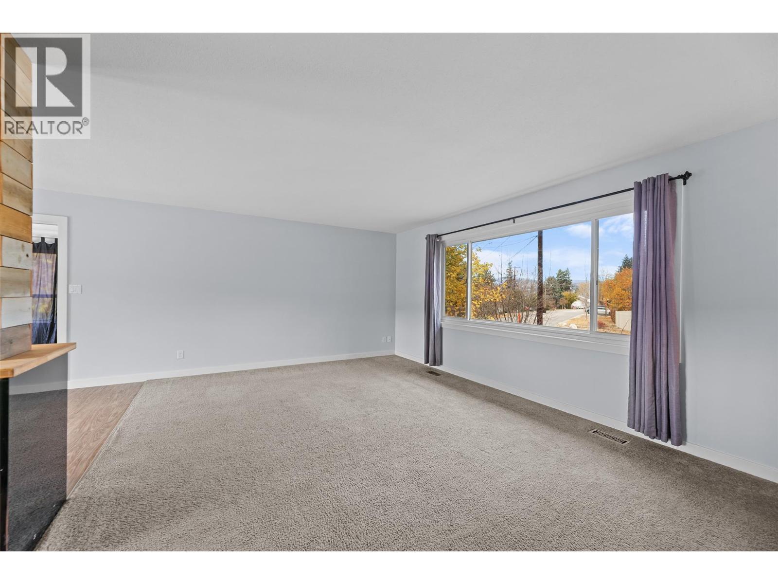 1570 Pasadena Road, Kelowna, British Columbia  V1X 4P8 - Photo 6 - 10369936