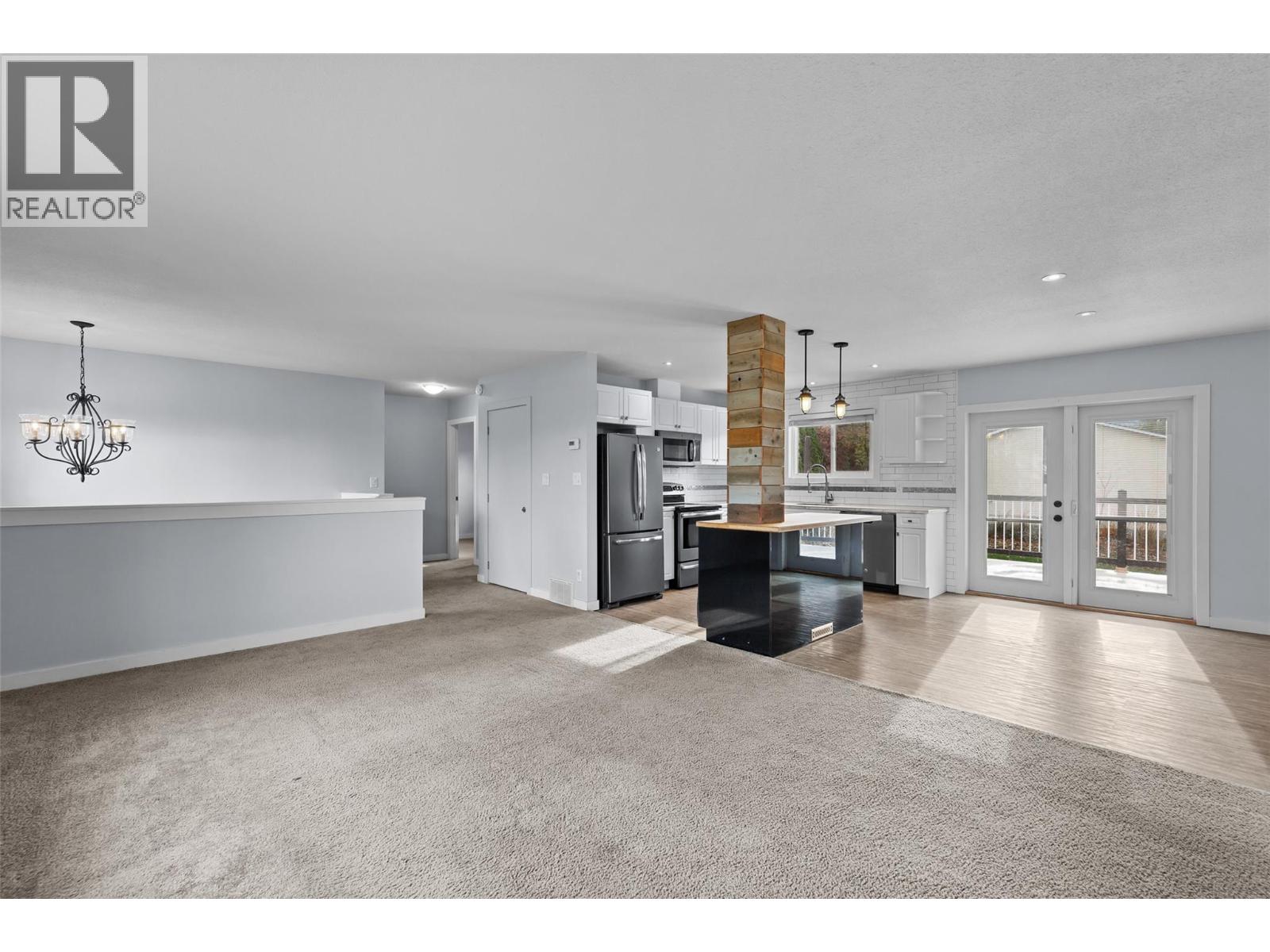 1570 Pasadena Road, Kelowna, British Columbia  V1X 4P8 - Photo 7 - 10369936