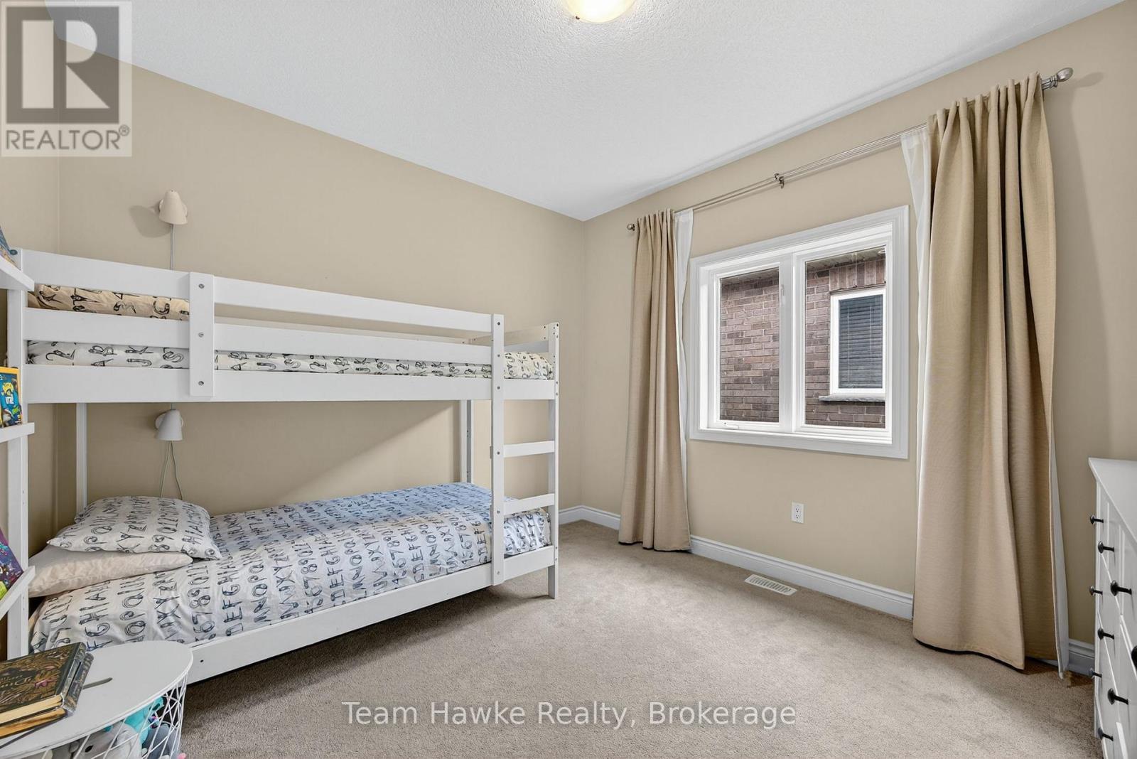 26 Sheppard Drive, Tay, Ontario  L0K 2A0 - Photo 23 - S12576042