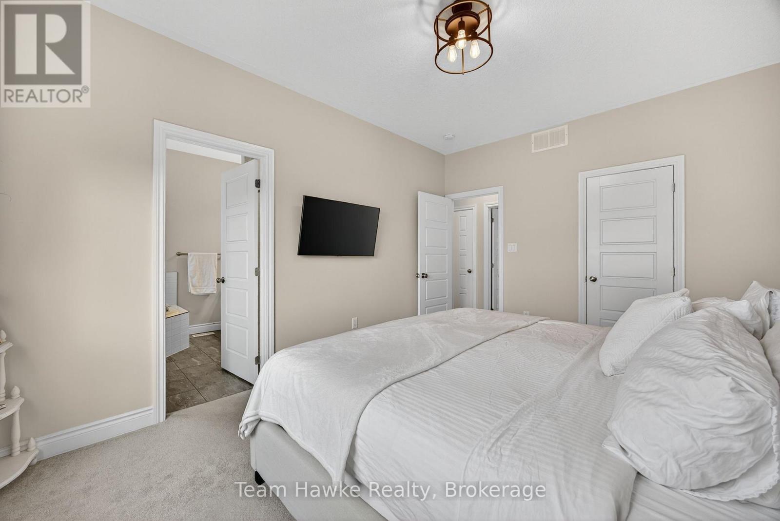 26 Sheppard Drive, Tay, Ontario  L0K 2A0 - Photo 27 - S12576042