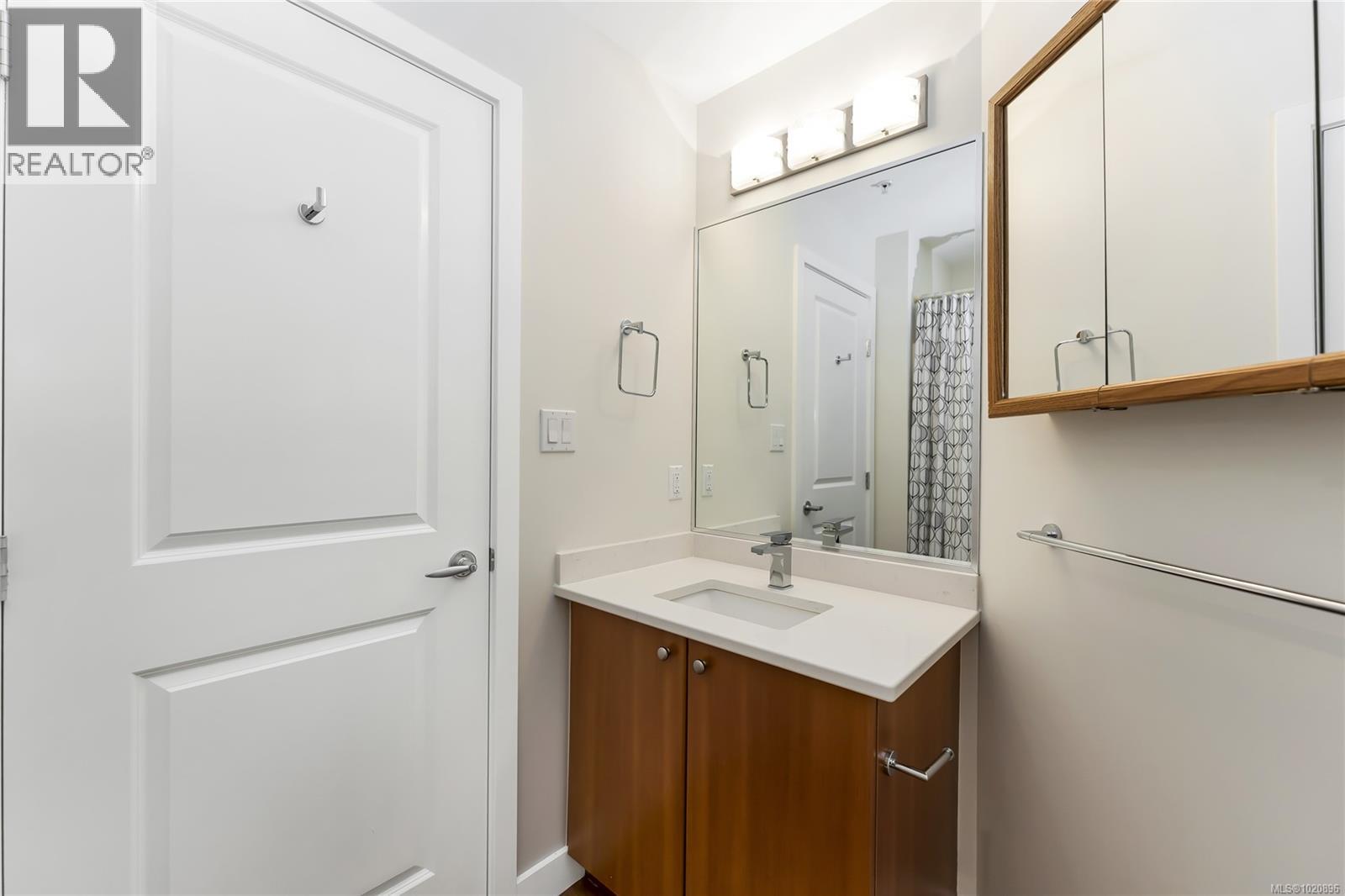 203d 1115 Craigflower Rd, Esquimalt, British Columbia V9A 7R1 - Photo 23 - 1020896
