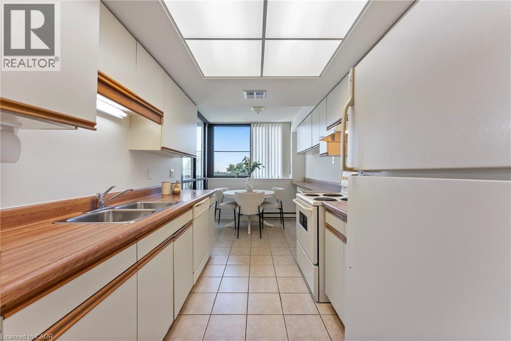 1230 Marlborough Court Unit# 602, Oakville, Ontario  L6H 3K6 - Photo 8 - 40781690