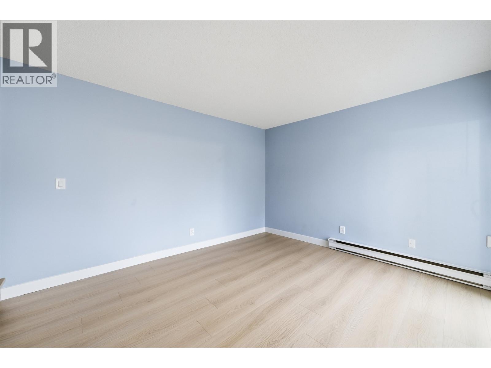 4 310 Highland Way, Port Moody, British Columbia  V3H 3V7 - Photo 4 - R3069199