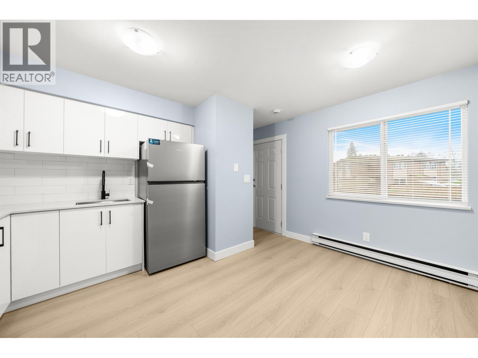 4 310 Highland Way, Port Moody, British Columbia  V3H 3V7 - Photo 6 - R3069199