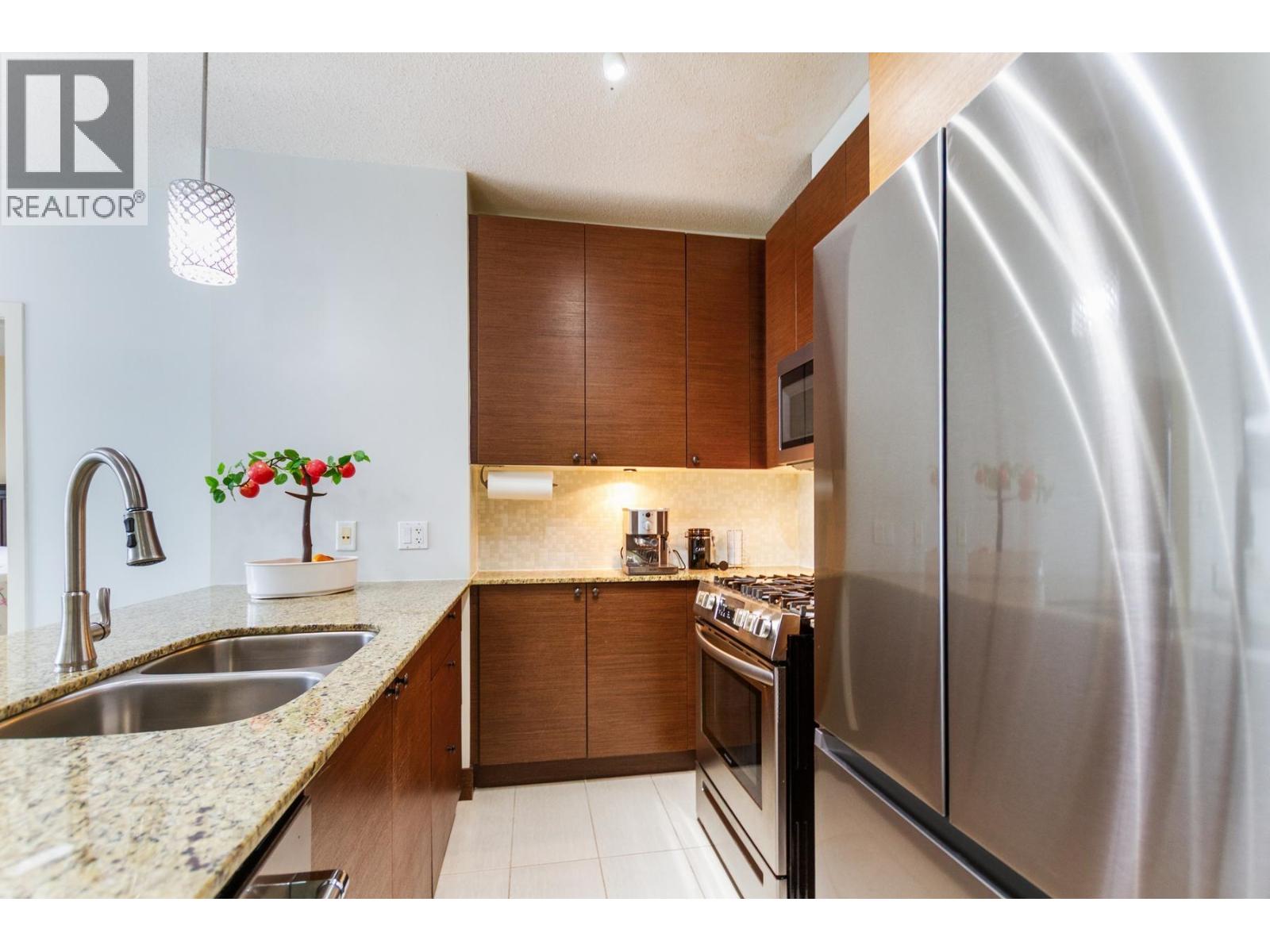 1703 400 Capilano Road, Port Moody, British Columbia  V3H 0E1 - Photo 9 - R3069912