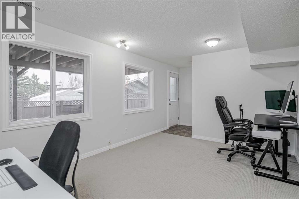 4 Bridleridge Circle Sw, Calgary, Alberta  T2Y 4L2 - Photo 27 - A2267376