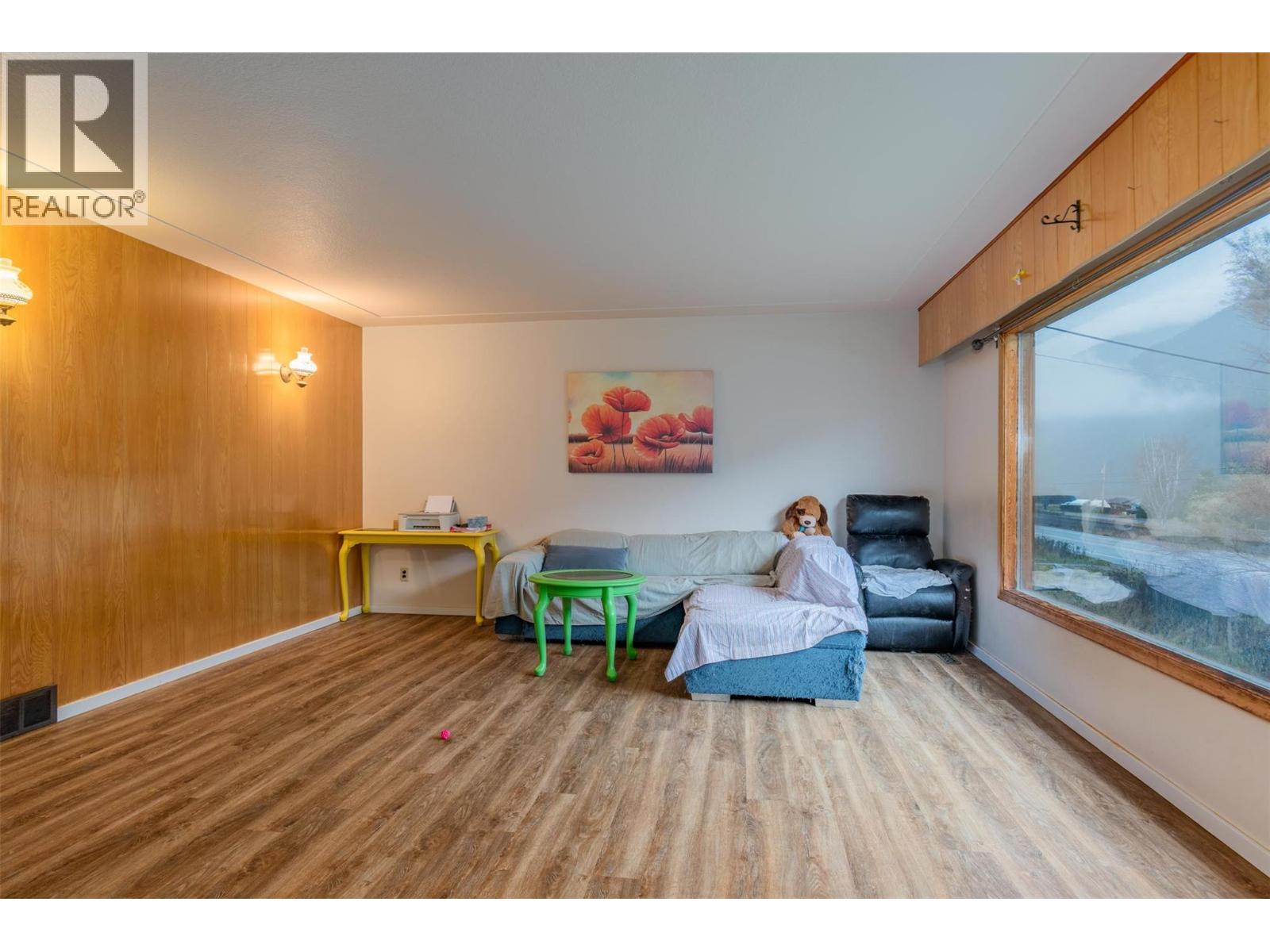 1473 3a Highway, Castlegar, British Columbia  V1N 4M7 - Photo 50 - 10369849