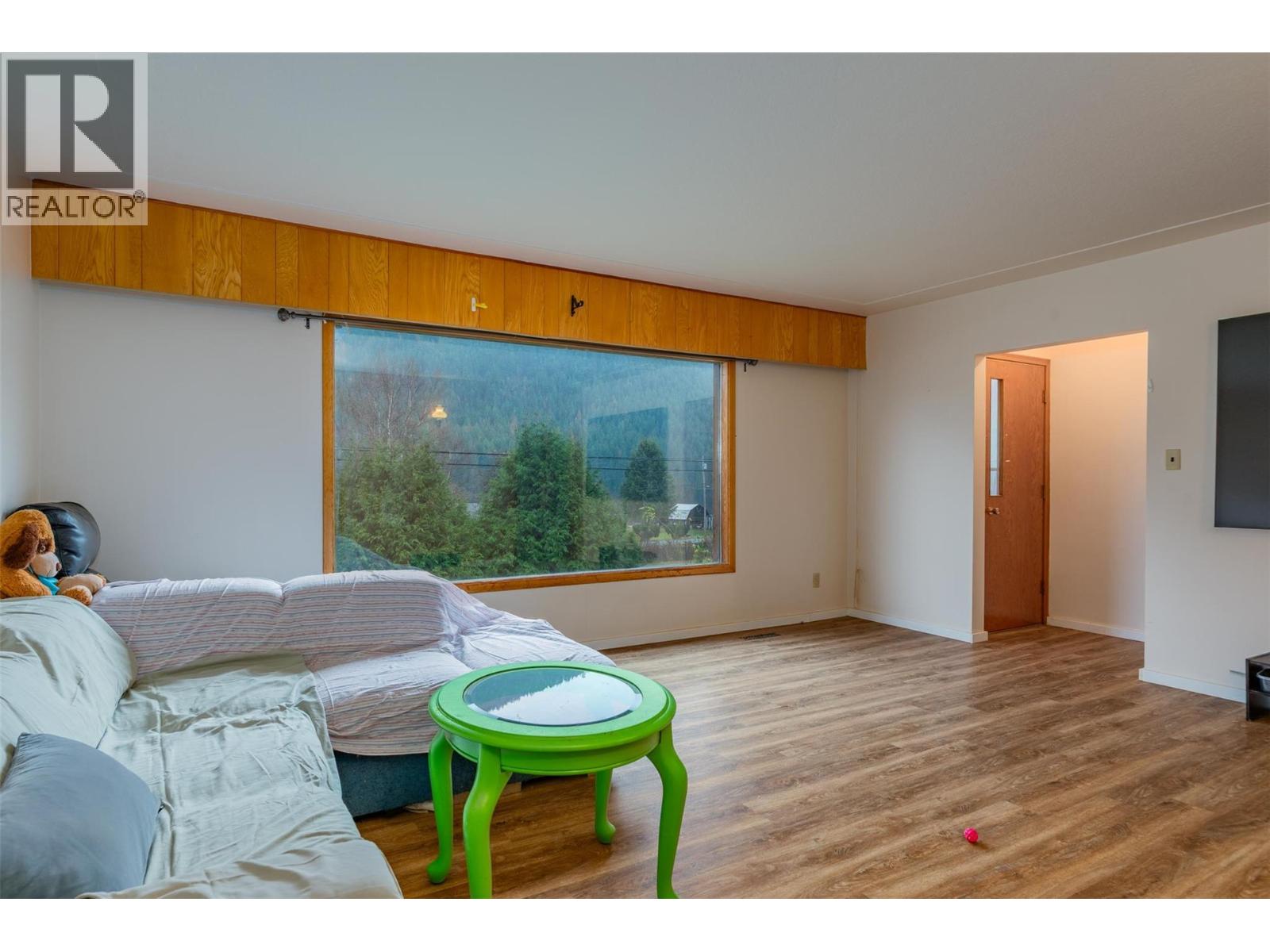 1473 3a Highway, Castlegar, British Columbia  V1N 4M7 - Photo 52 - 10369849