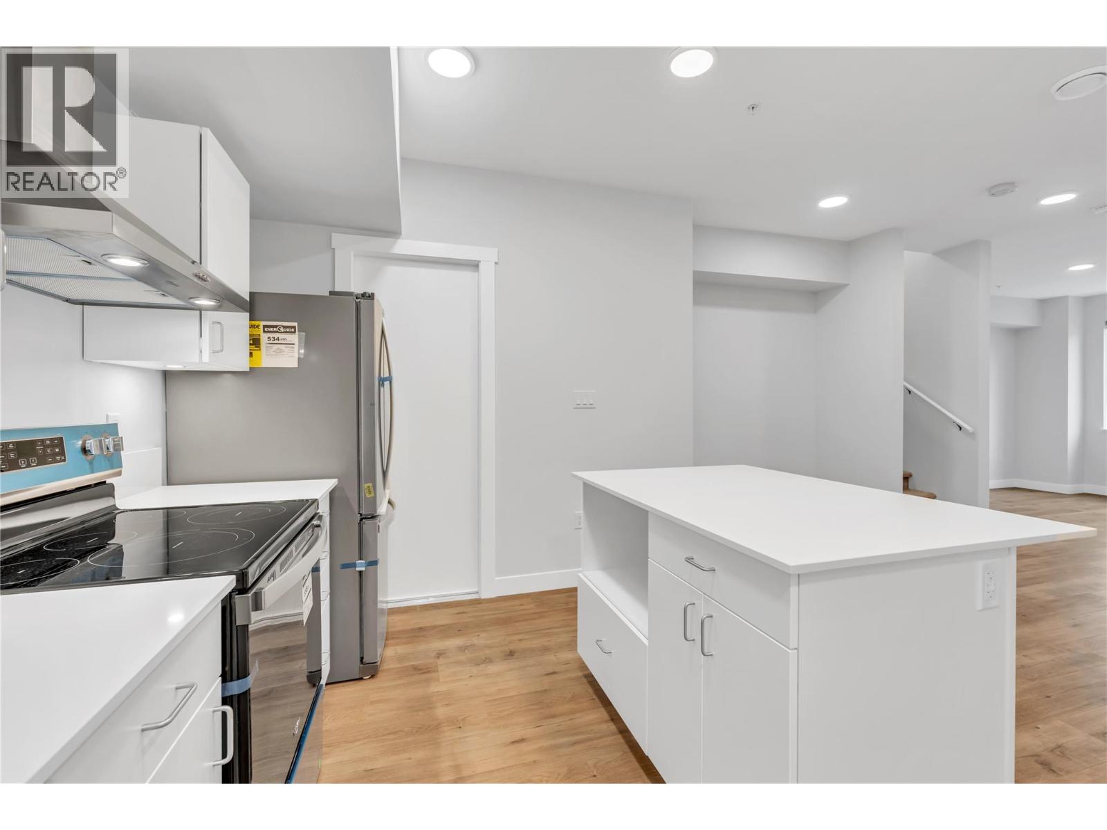 726 Westminster Avenue W Unit# 103, Penticton, British Columbia  V2A 1K8 - Photo 12 - 10370003