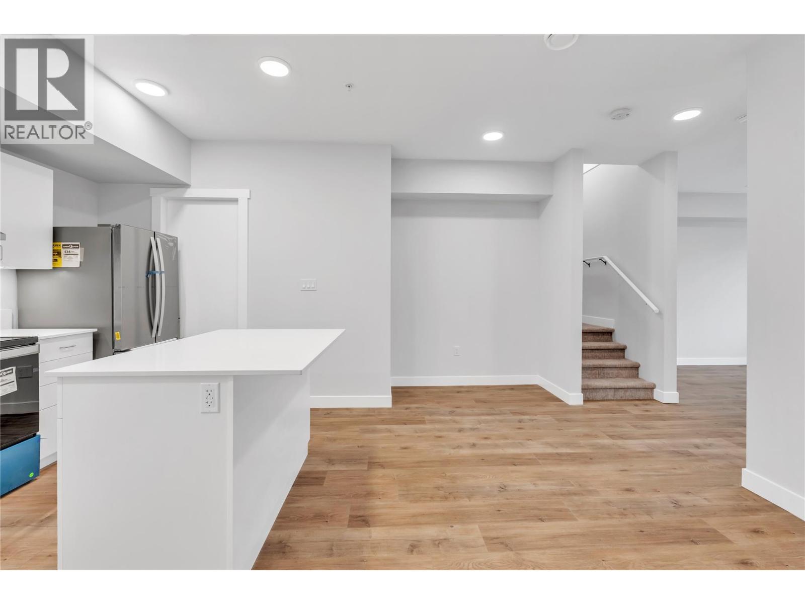 726 Westminster Avenue W Unit# 103, Penticton, British Columbia  V2A 1K8 - Photo 14 - 10370003