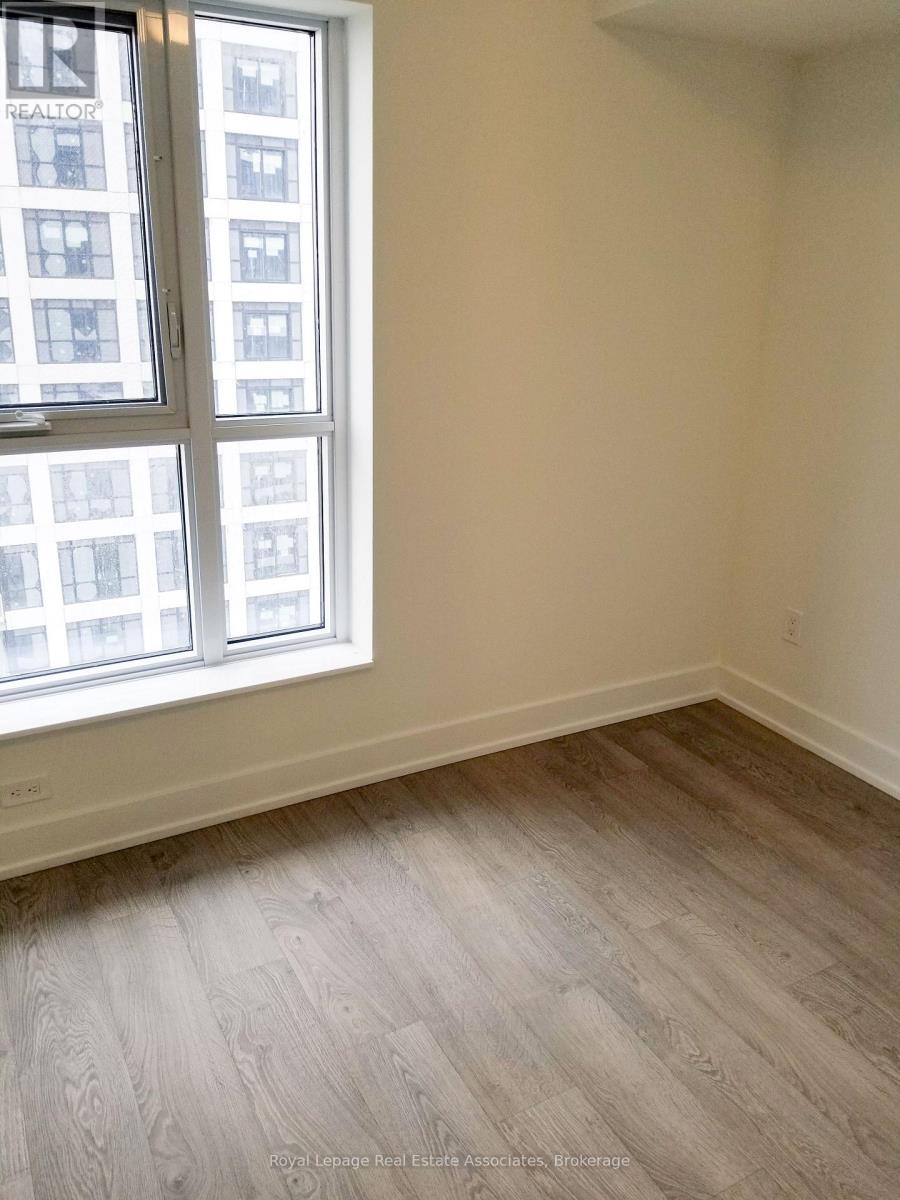 2310 - 7 Mabelle Avenue, Toronto, Ontario  M5T 0C9 - Photo 5 - W12575946